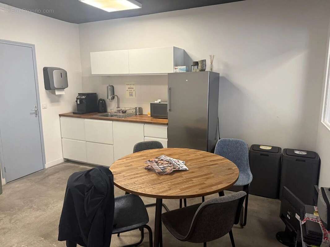 Commerce à PARIS-12E