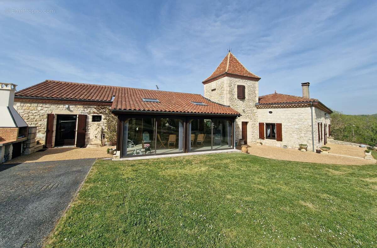 Maison à CASTELLA