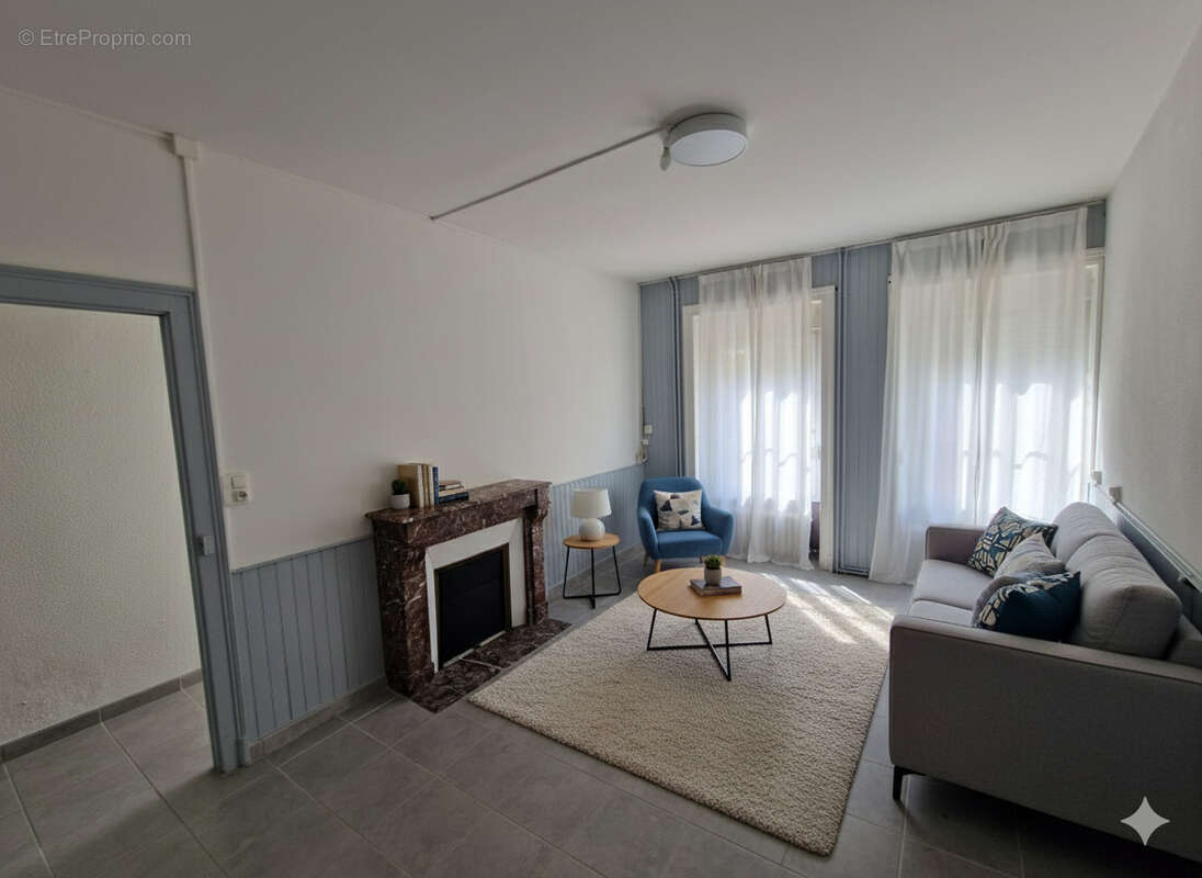 Maison à SAINT-LOUP-SUR-SEMOUSE