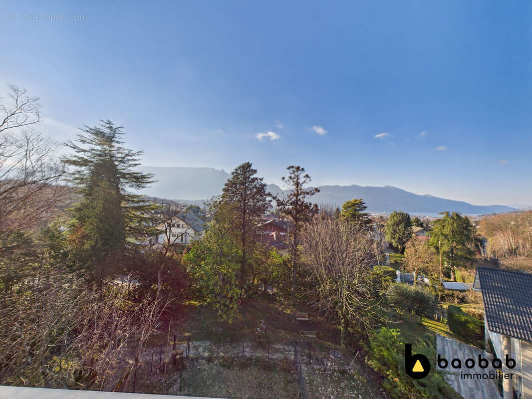 Appartement 64 m² à Aix-Les-Bains  - photo 8
