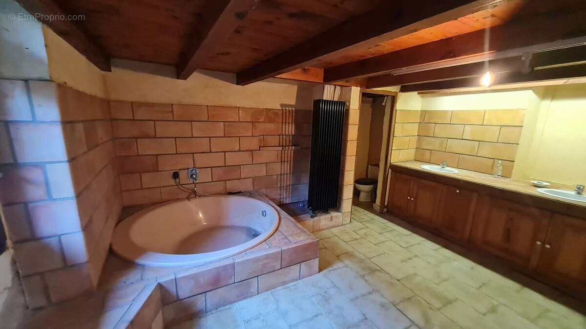Maison à CAGNOTTE