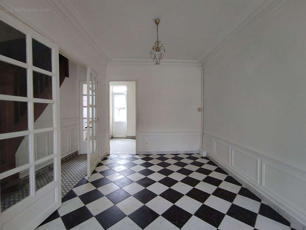 Maison à BOHAIN-EN-VERMANDOIS