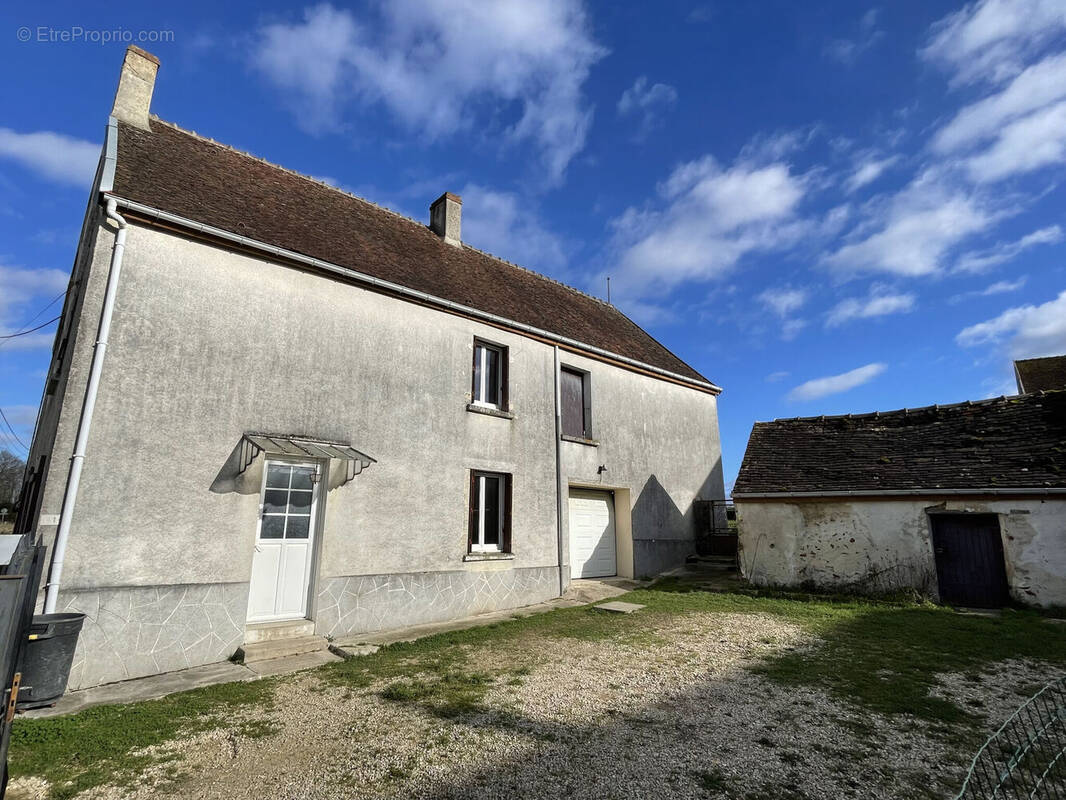 Photo 1 - Maison à MONTOLIVET