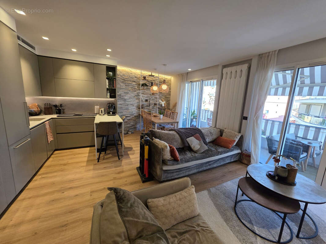 Appartement à BEAUSOLEIL