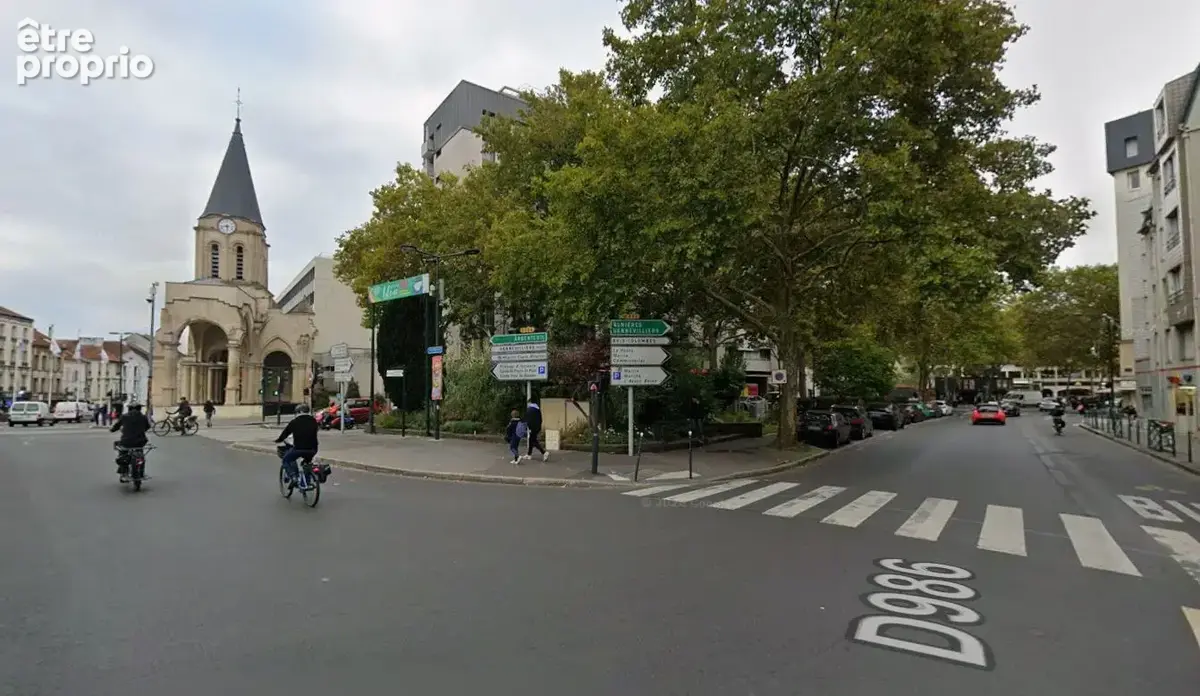 Parking à COLOMBES
