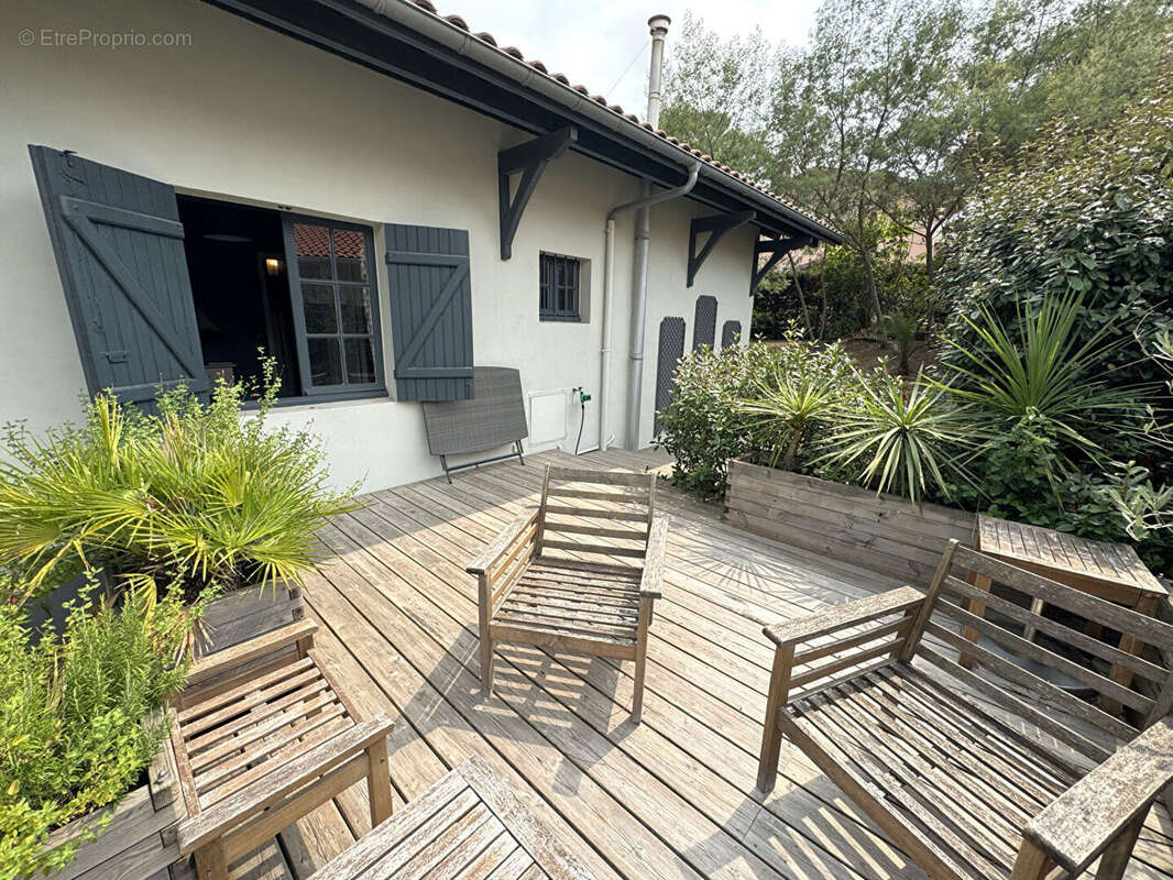 Maison Arcachon 7 pièce(s) 120 m2 - photo 2