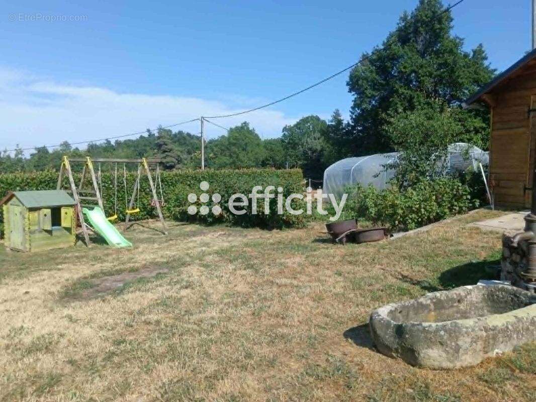 Maison 124 m² à Perigneux  - photo 17