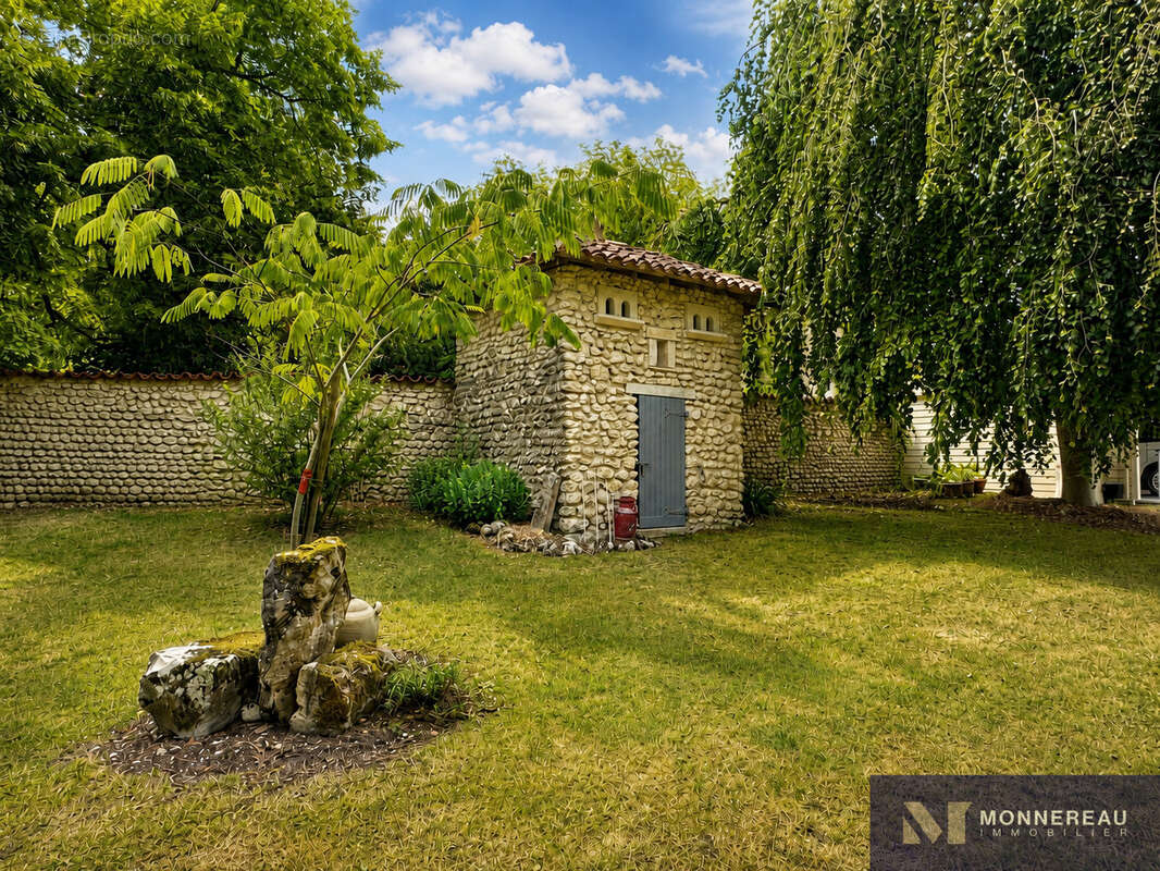 Charmante maison avec piscine et vue - photo 17