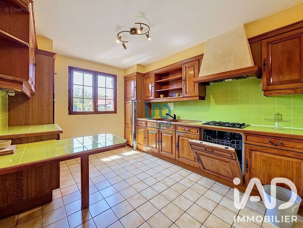 Maison 114 m² à Saint-Aubin-Sur-Scie  - photo 8