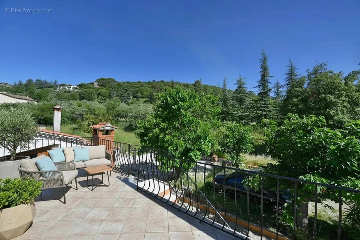 Maison à BOISSET-ET-GAUJAC