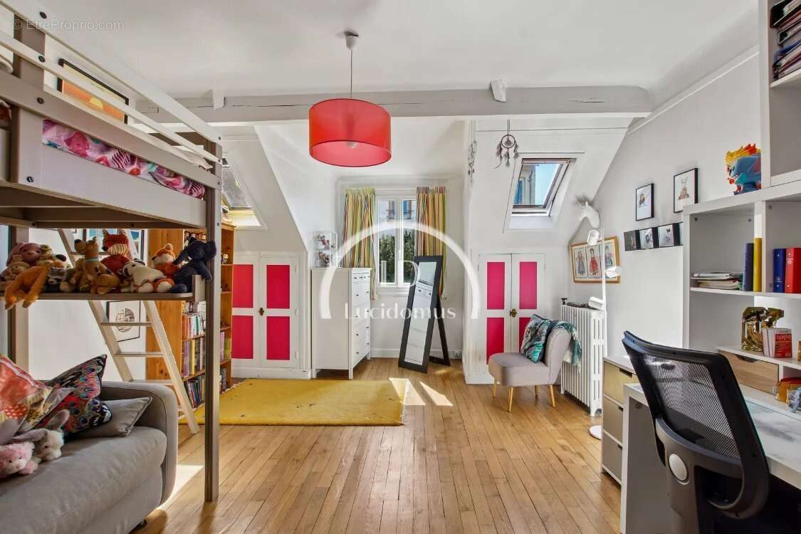 Maison à FONTENAY-SOUS-BOIS