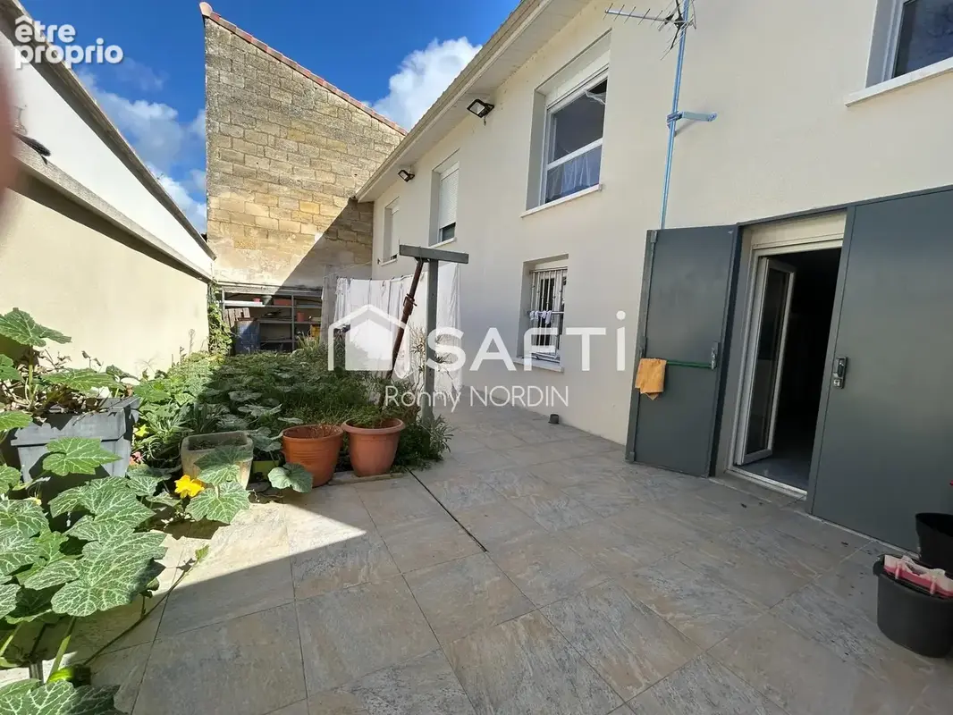 Photo 1 - Maison à CASTILLON-LA-BATAILLE