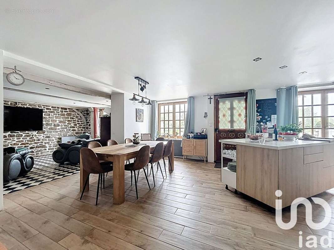 Photo 3 - Maison à DOL-DE-BRETAGNE