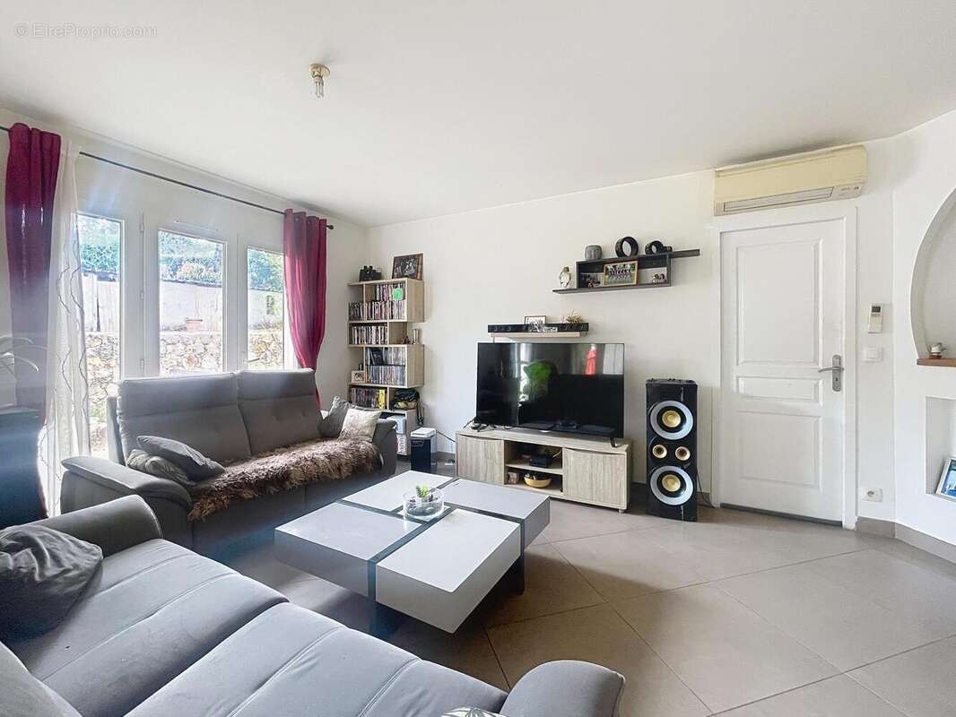 Photo 4 - Maison à FAYENCE