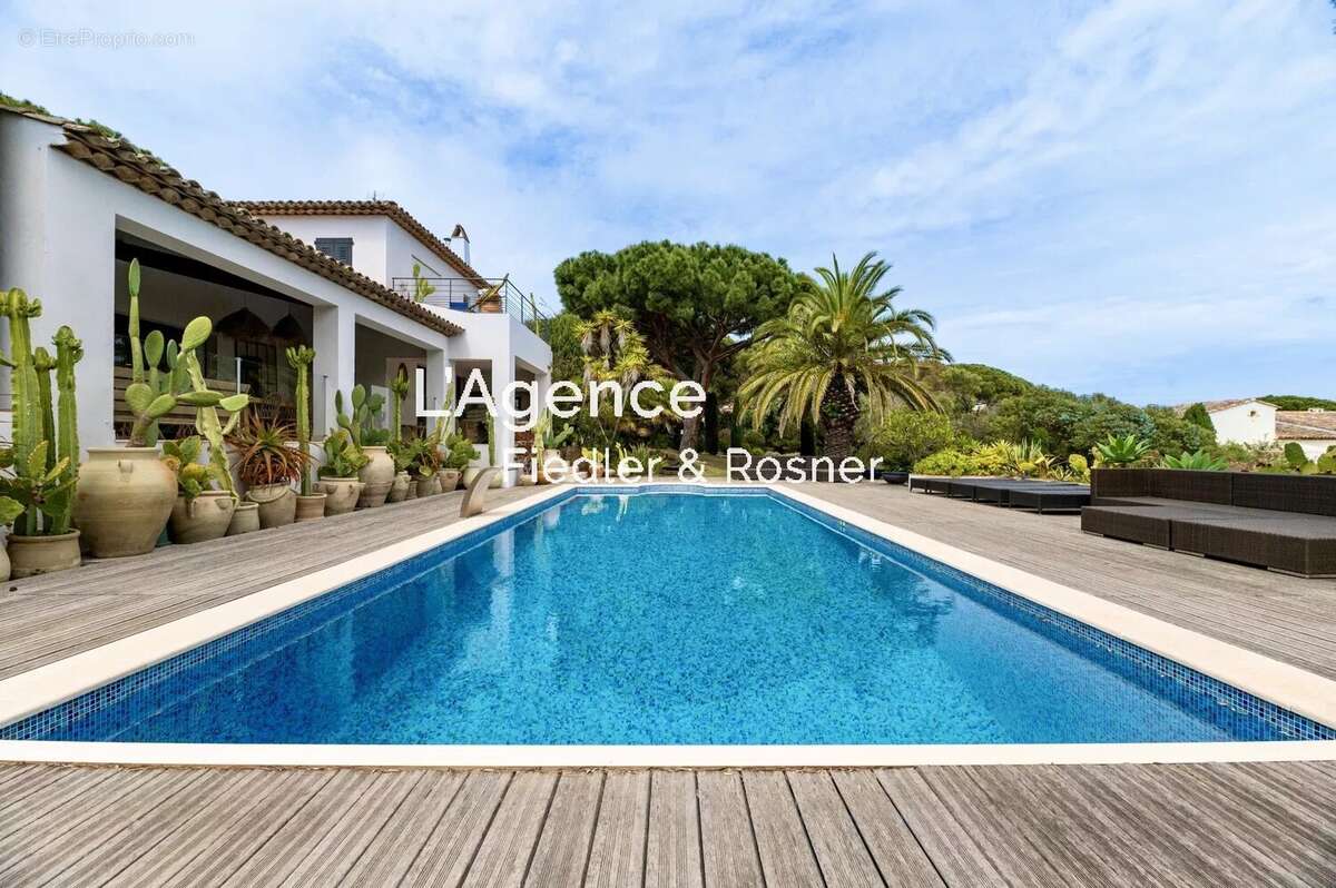 Maison à RAMATUELLE