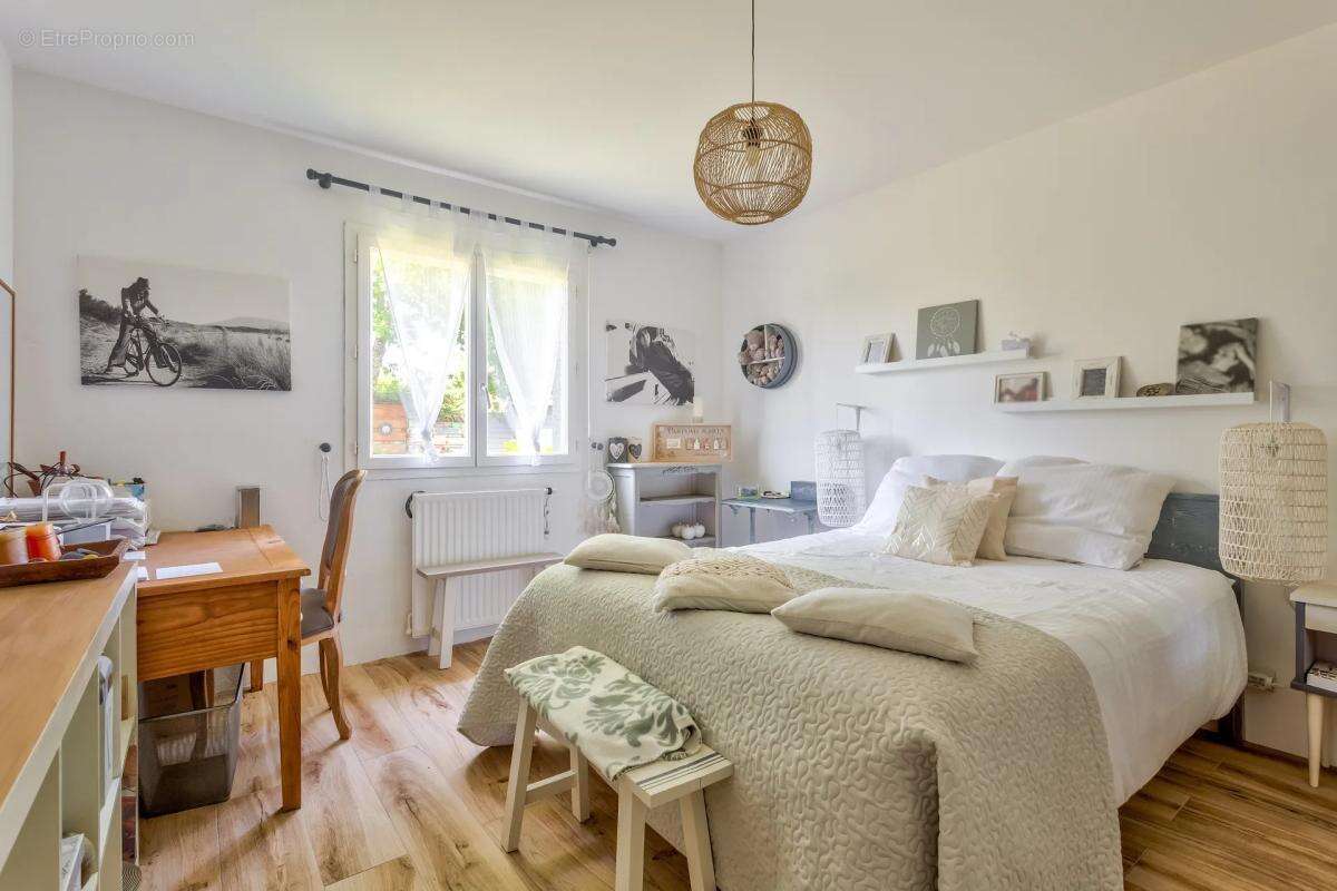 Maison à SAINTE-HELENE