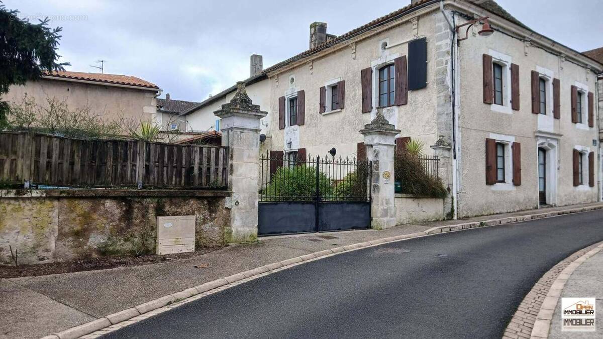 Maison à SAINT-SEVERIN