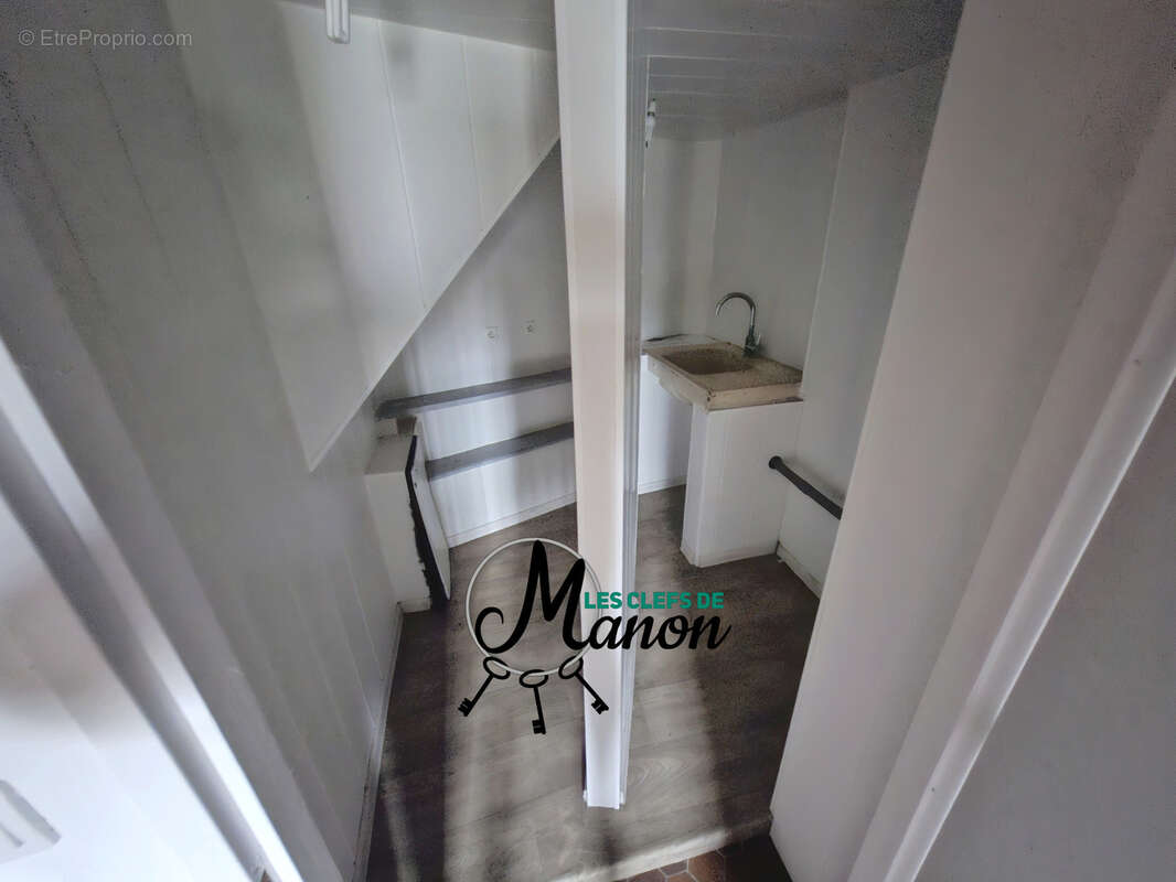 Maison à SAINT-LEGER-LA-MONTAGNE