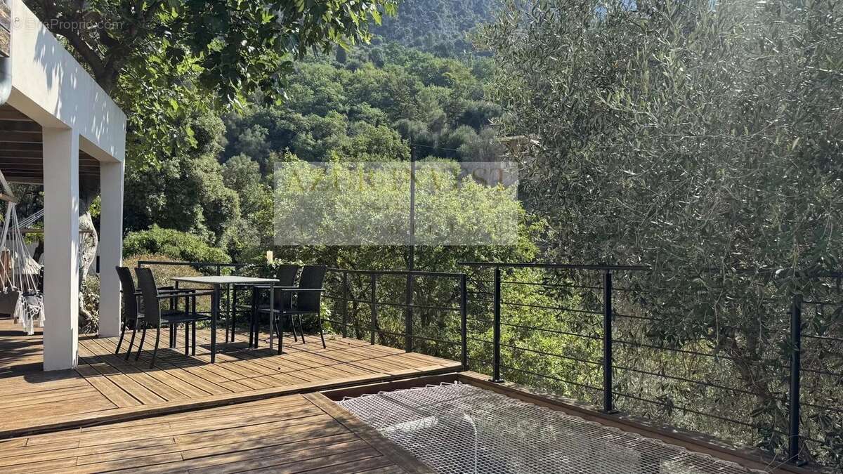 Maison à MENTON
