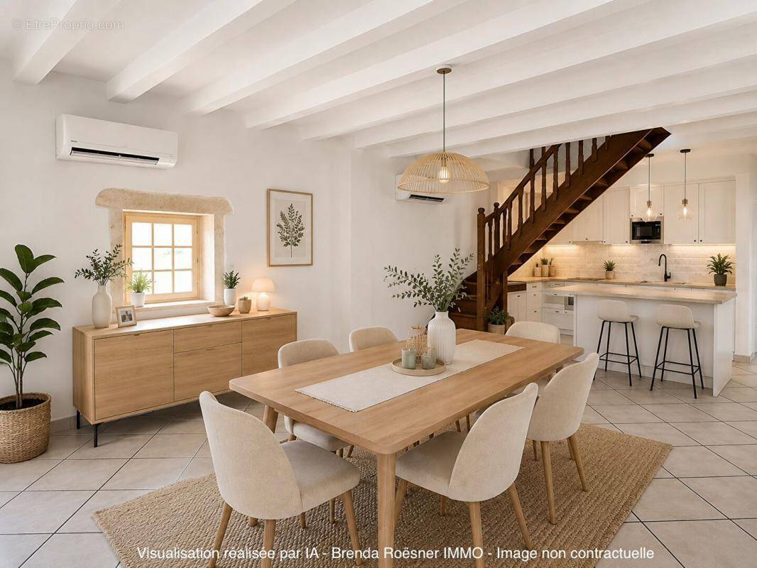 Maison à COULAURES