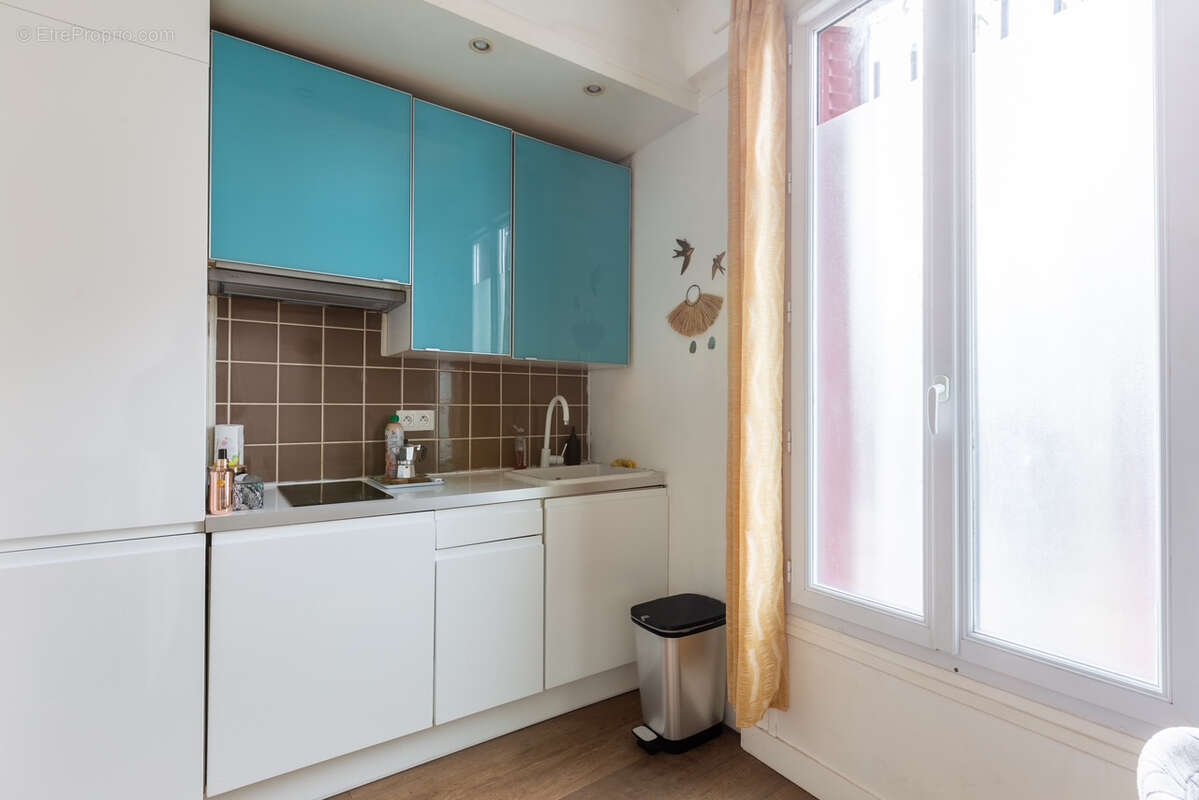 Appartement à LA GARENNE-COLOMBES