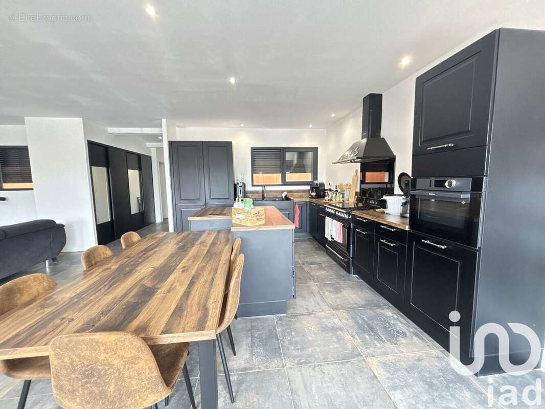 Photo 3 - Maison à PRADES-SUR-VERNAZOBRE