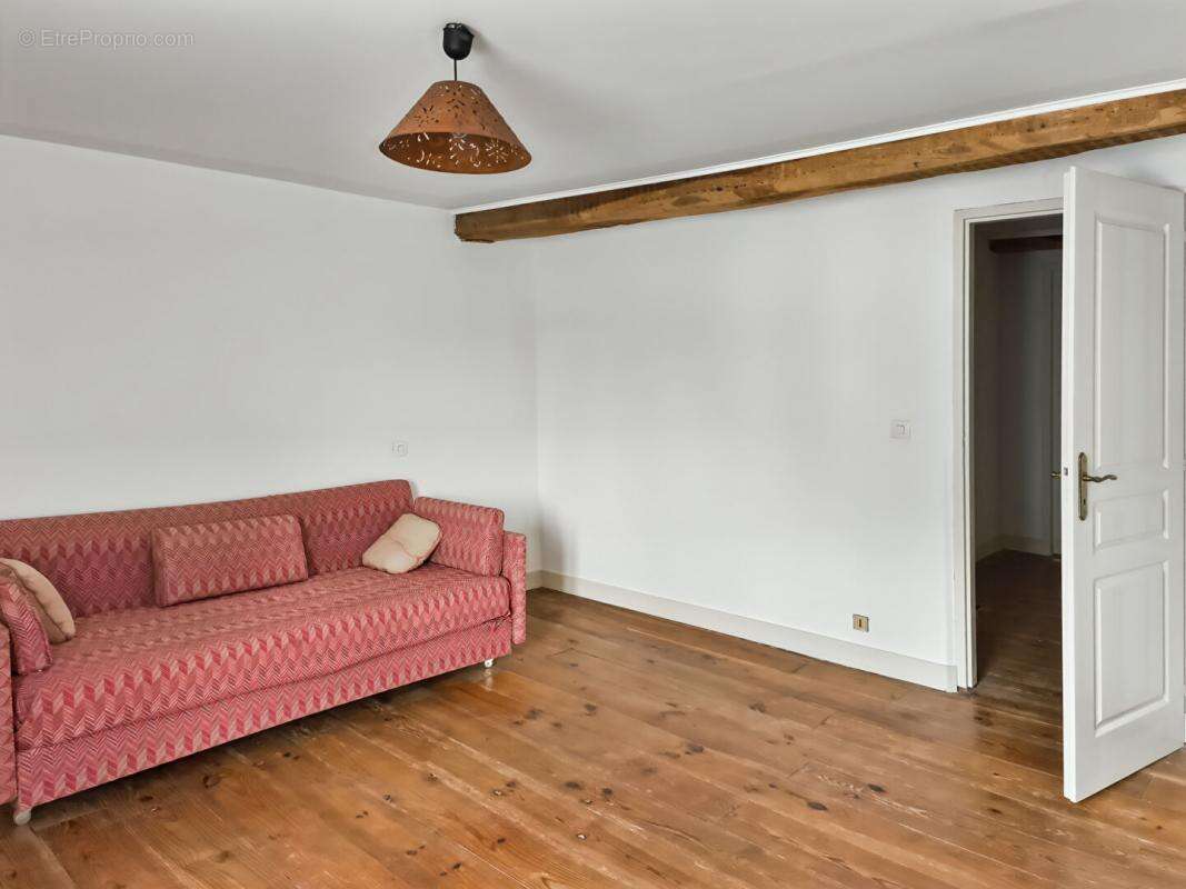 Maison à SAINT-PALAIS