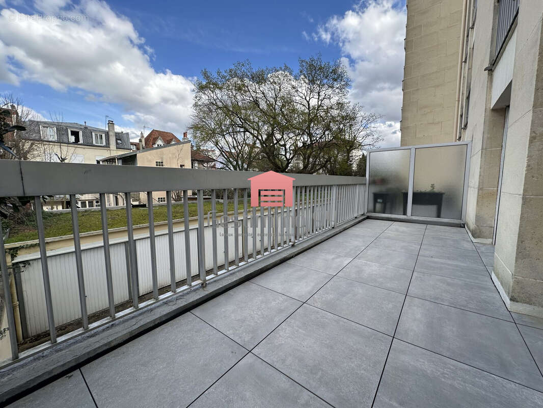 Appartement 67 m² à Fontenay-Sous-Bois  - photo 5