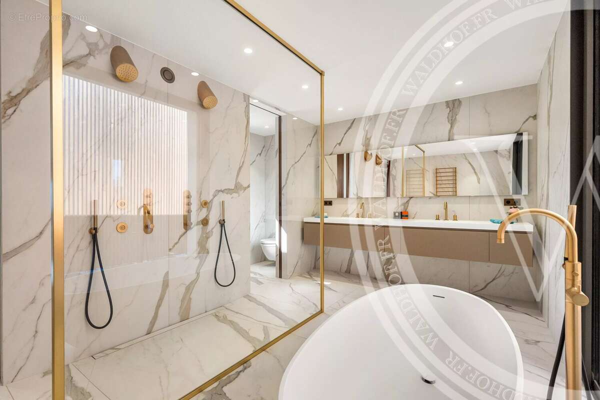 Maison à ROQUEBRUNE-CAP-MARTIN