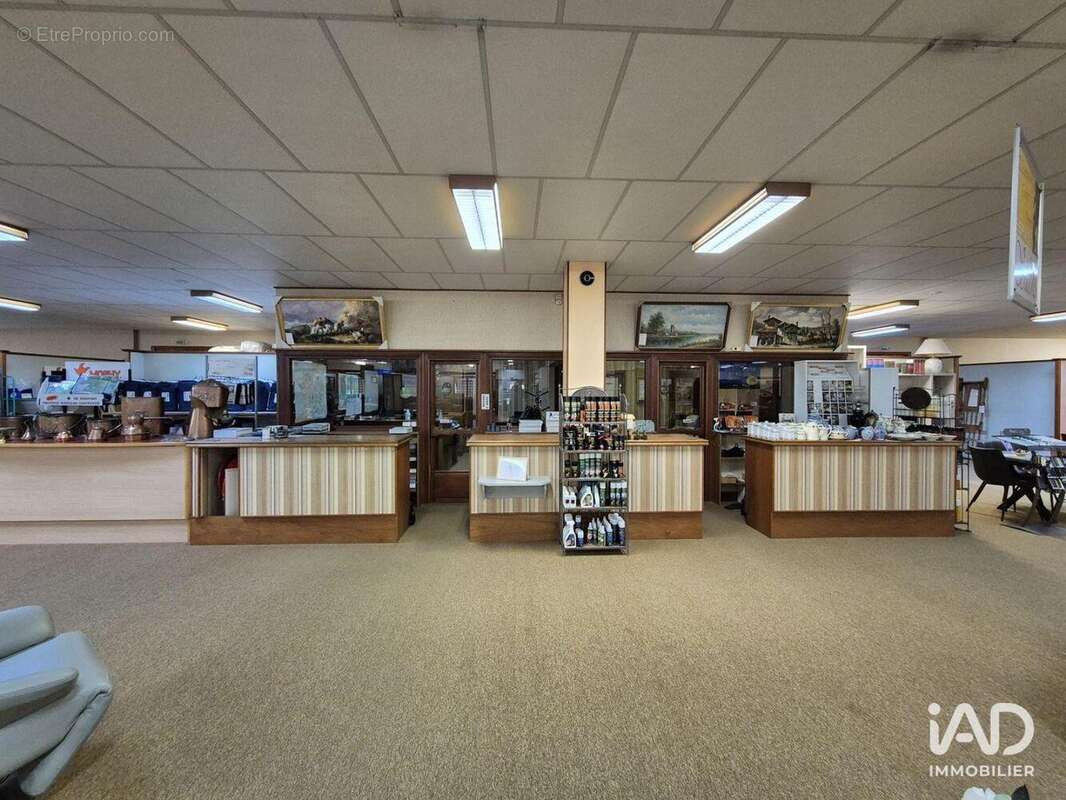 Photo 5 - Commerce à CHEF-BOUTONNE