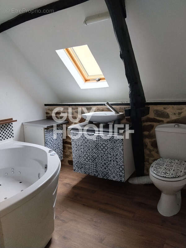 Maison à SAINT-HELEN