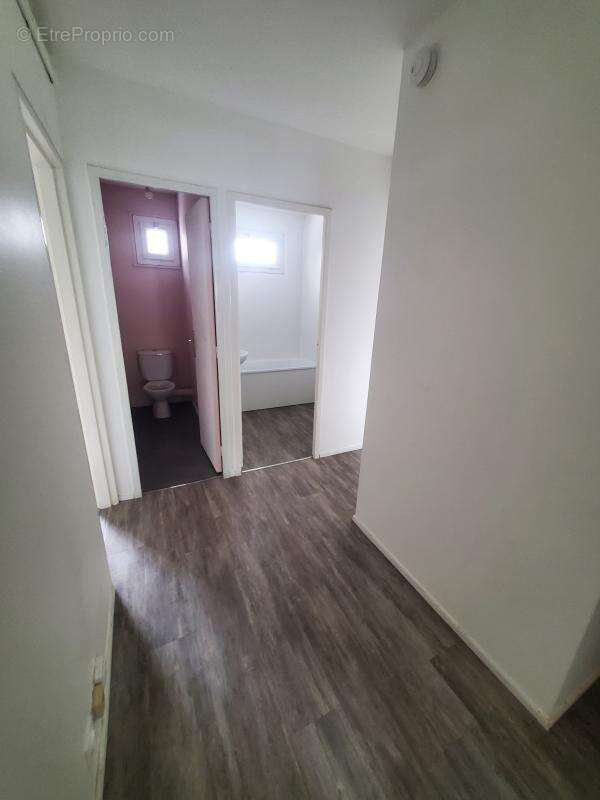 Beau T3 avec balcon et cave - photo 12