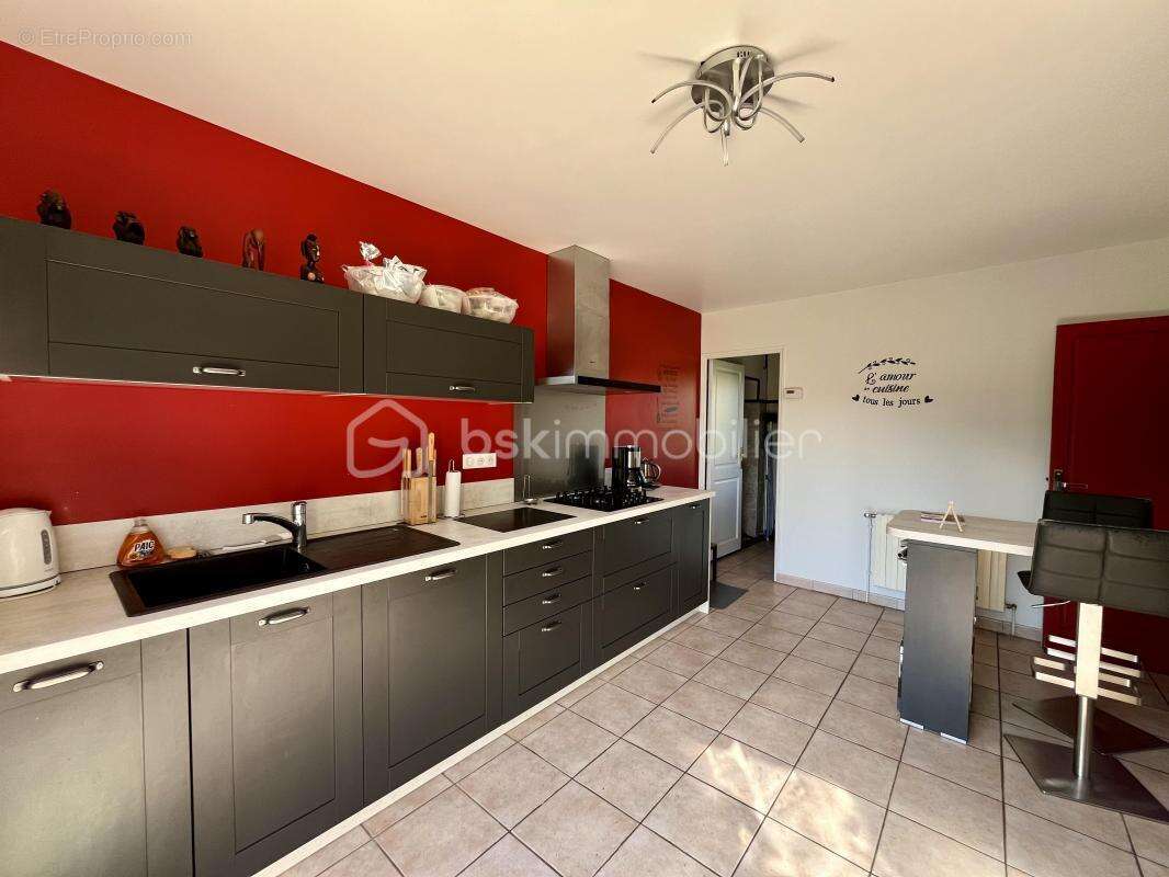 Maison à LE THUIT-SIGNOL