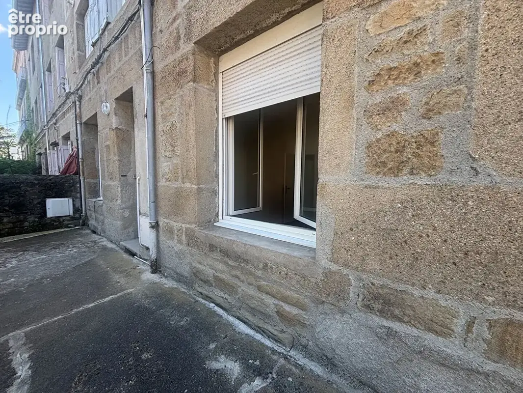 Montaud f2 au calme avec terrasse - photo 2