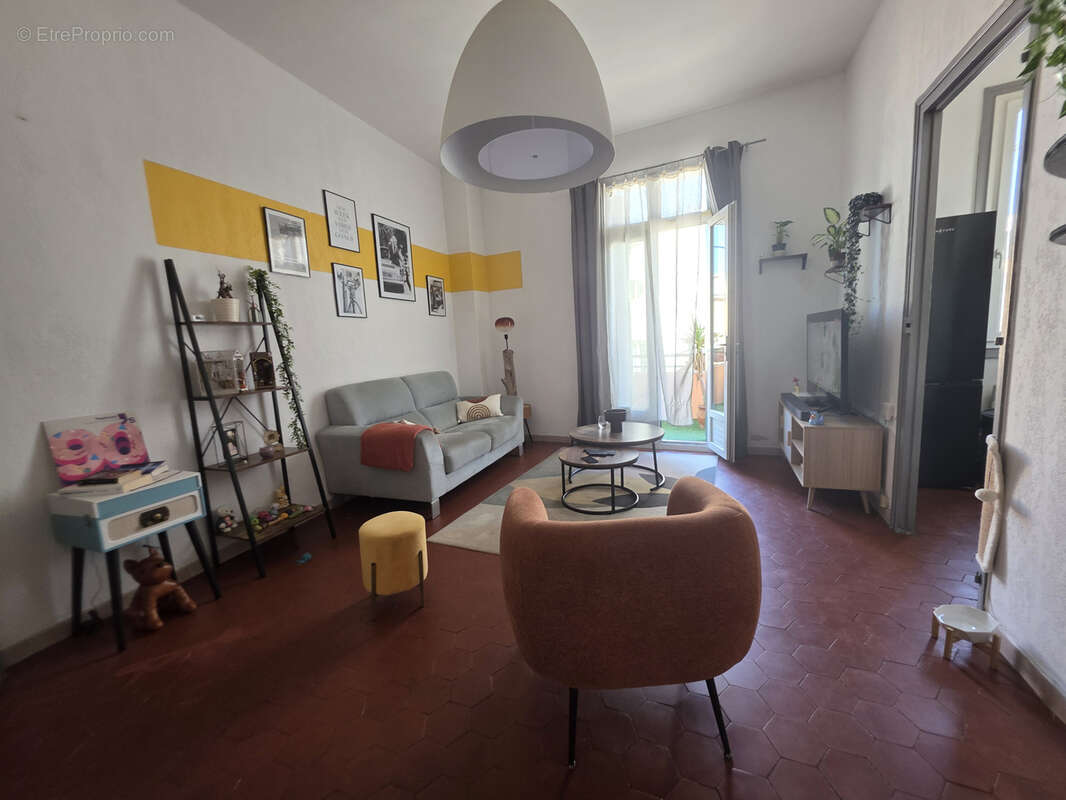 Appartement à TORREILLES
