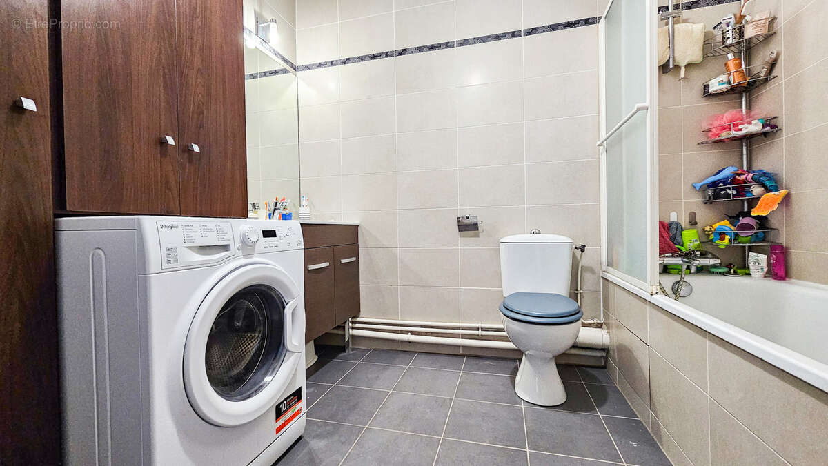 Appartement à COLOMBES