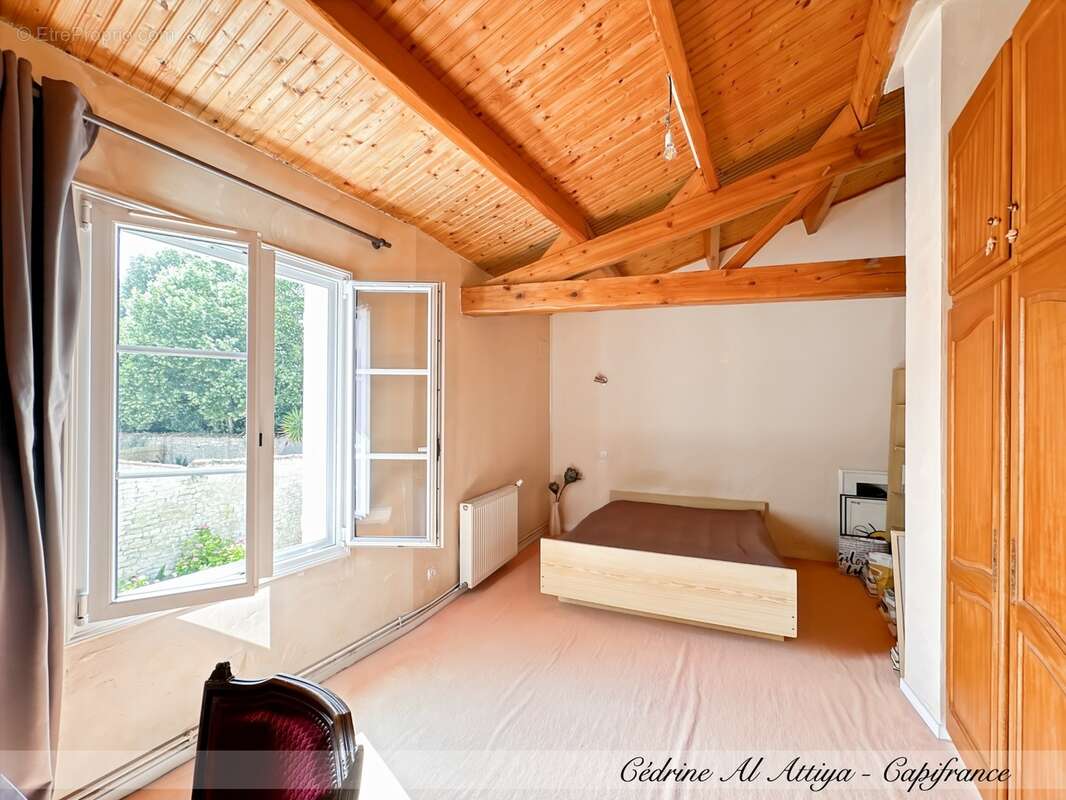 Propriété à vendre 318m2 habitables, 11 pièces, 7 chambres, parcelle de 1700m2 environ, jardin, garage, piscine, dépendances - photo 26