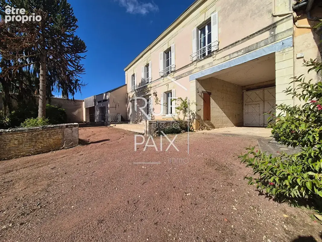 Maison Bourgeoise PAS DE JEU 6 pièce(s) 218 m2 / 5 CHAMBRES - photo 3