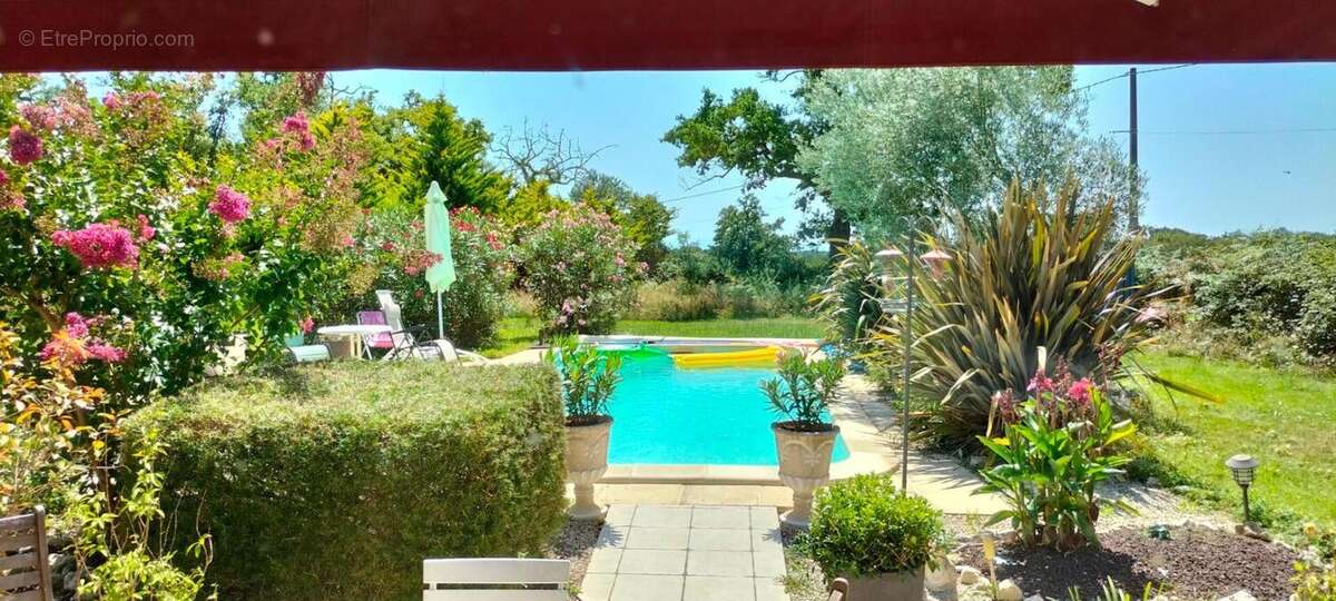 Maison Individuelle 6 pièce(s) 157 m2 - photo 4