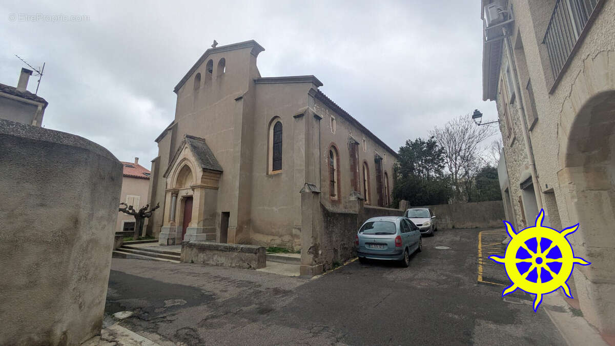 Terrain à PORTEL-DES-CORBIERES