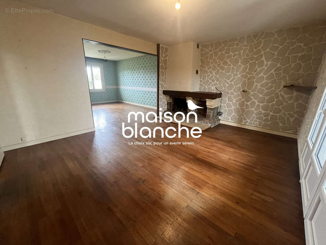 Maison à CHATILLON-SUR-THOUET