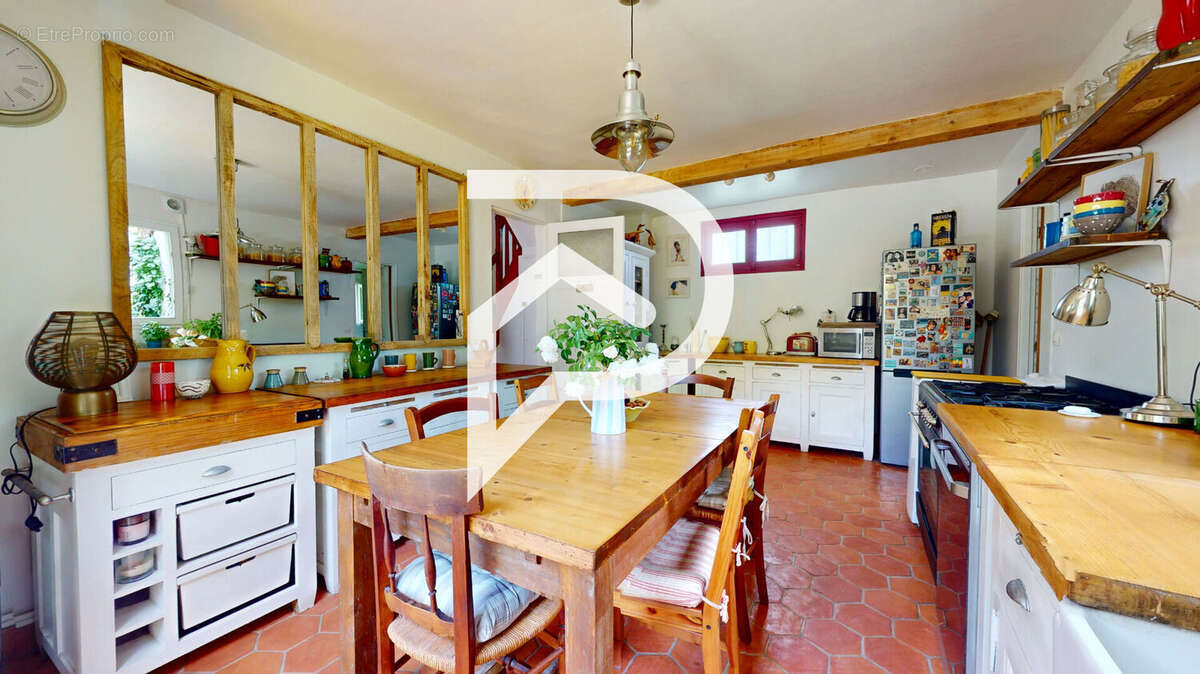 Maison à MAREIL-MARLY