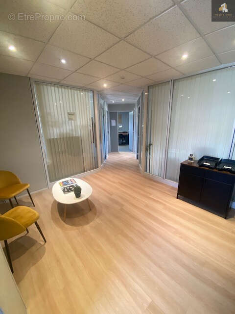 Commerce à SEYSSINS