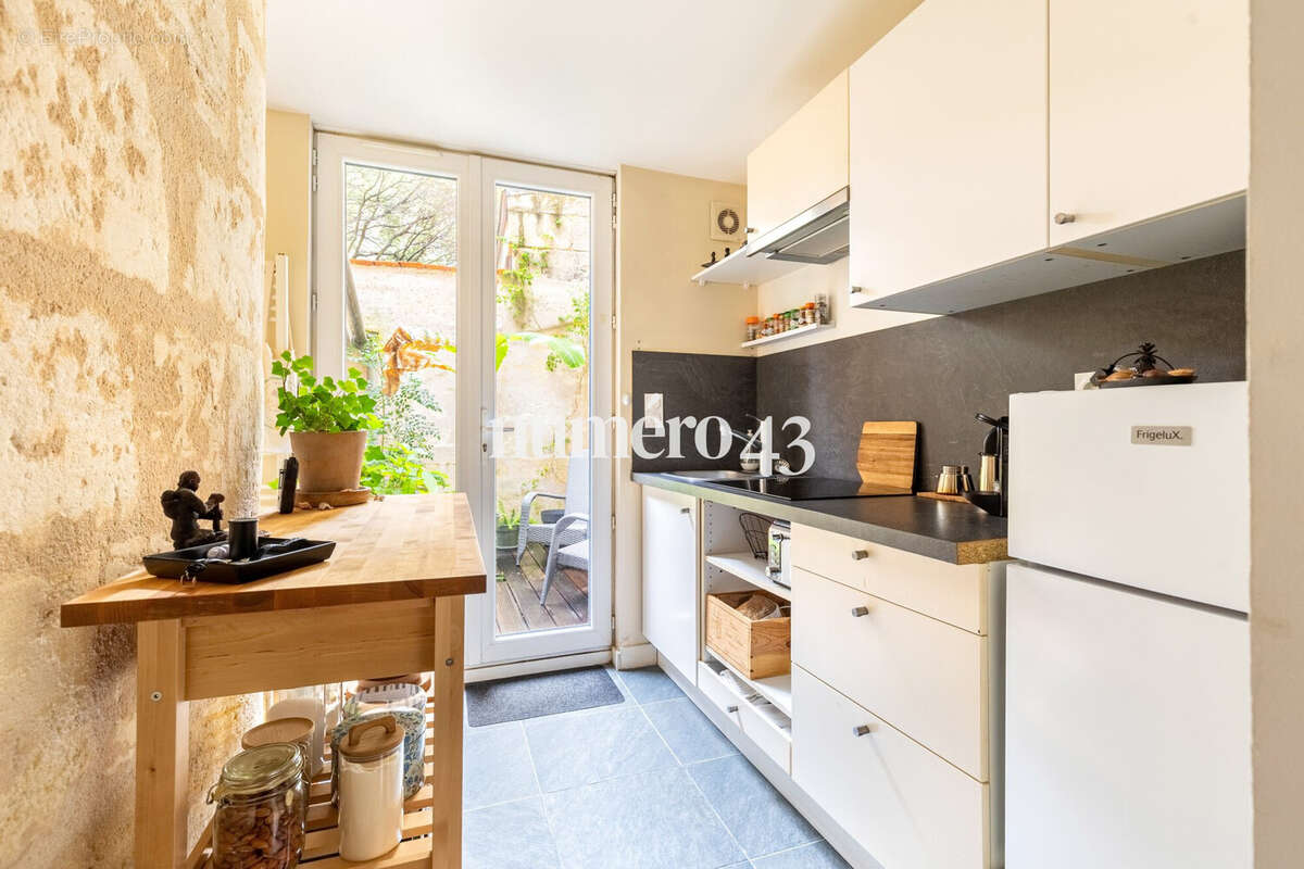 Appartement à BORDEAUX