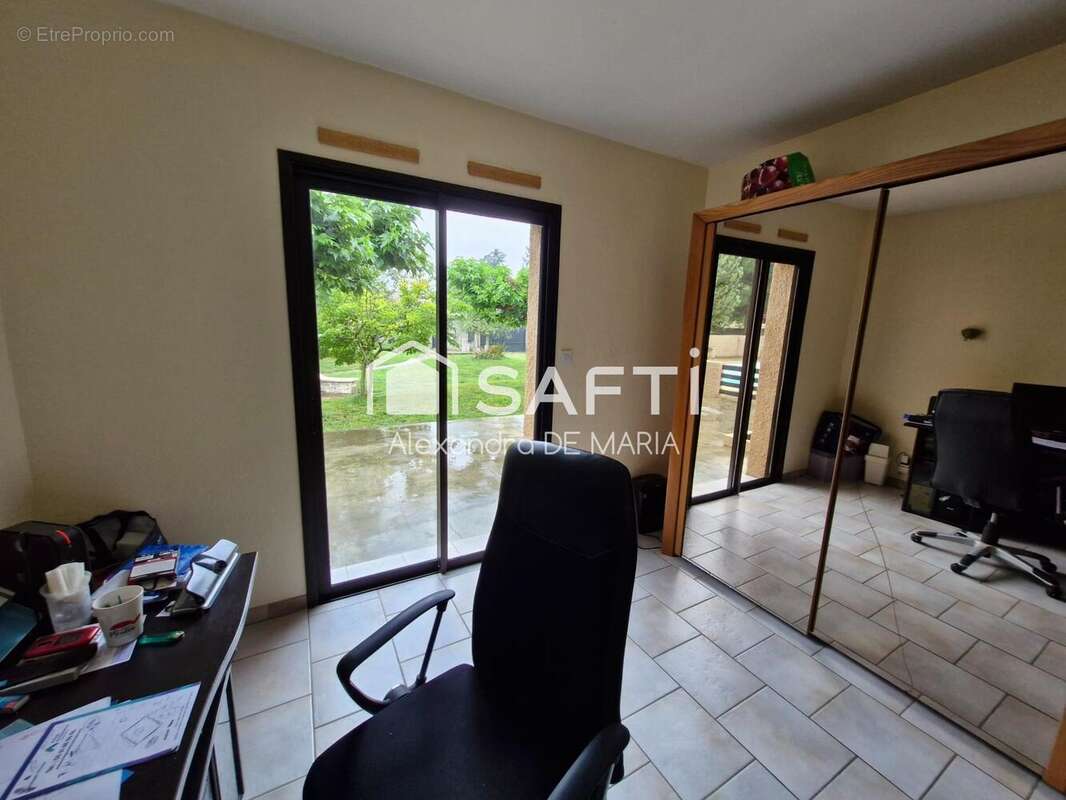 Photo 6 - Maison à LA TOUR-DU-CRIEU