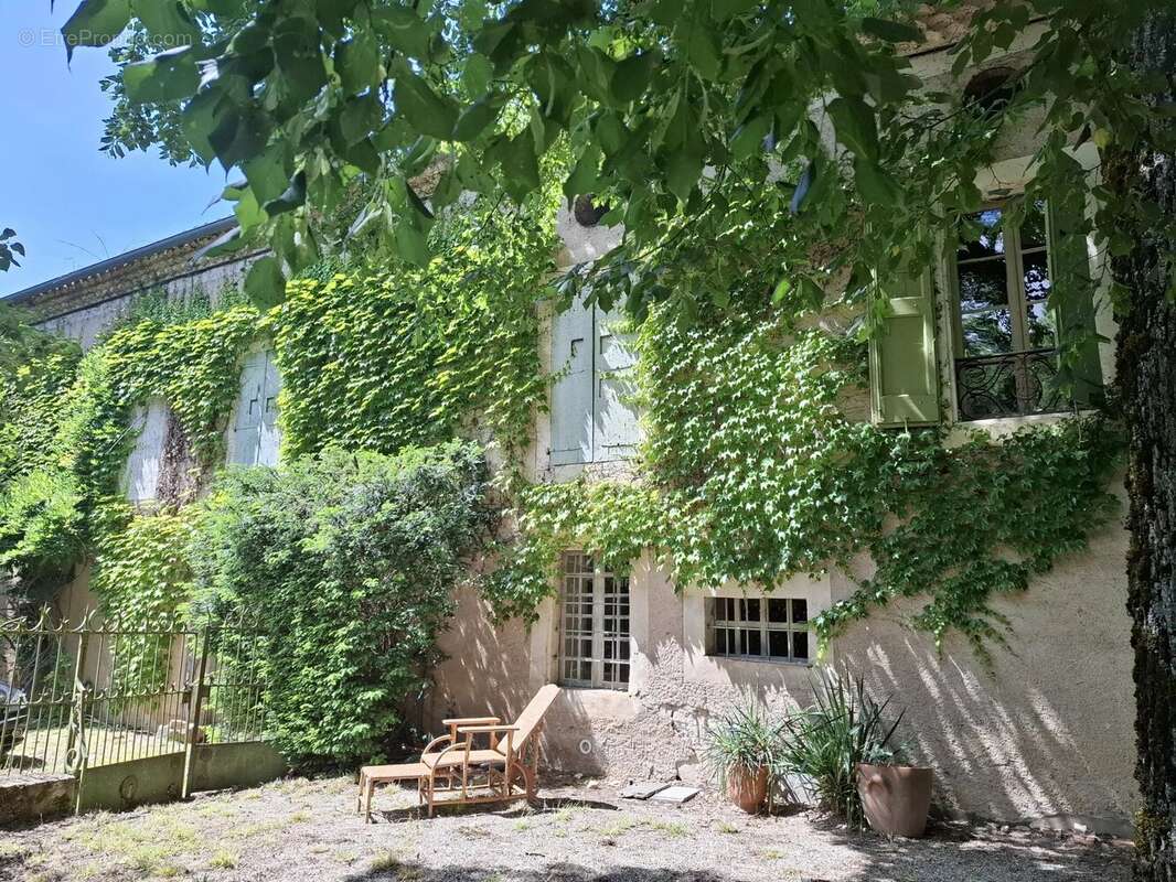 Maison à LABOUTARIE