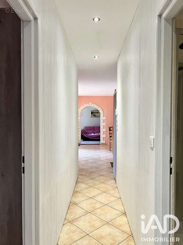 Maison 105 m² à Saint-Pantaly-D'excideuil  - photo 8