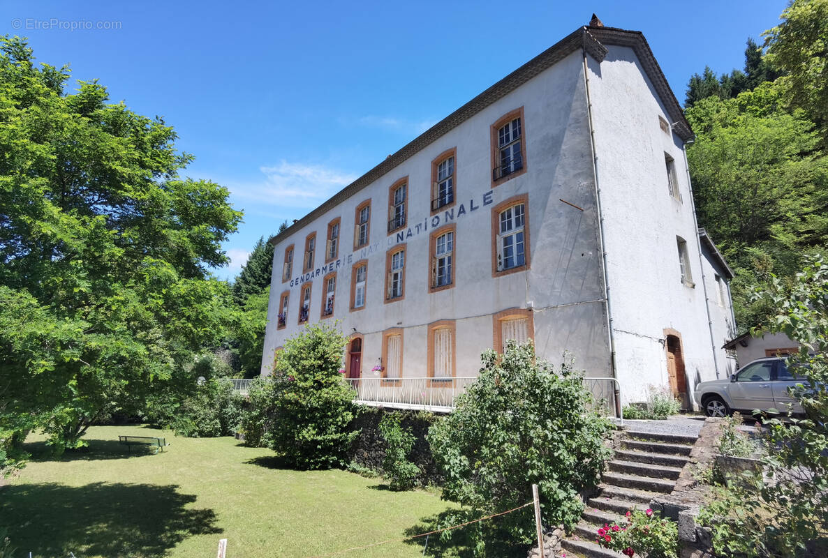 Appartement à VILLEFORT