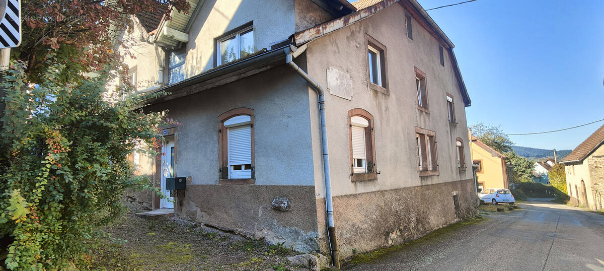 Maison à NEUVILLER-LA-ROCHE