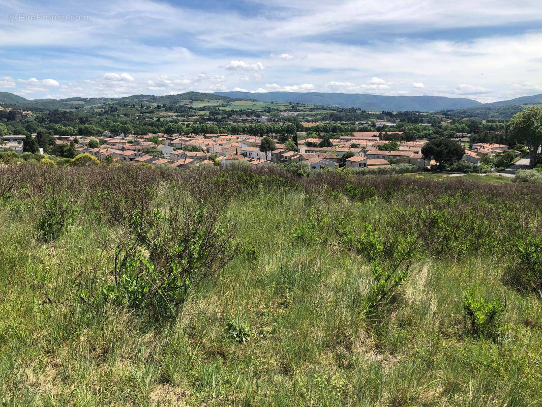 Terrain à LIMOUX